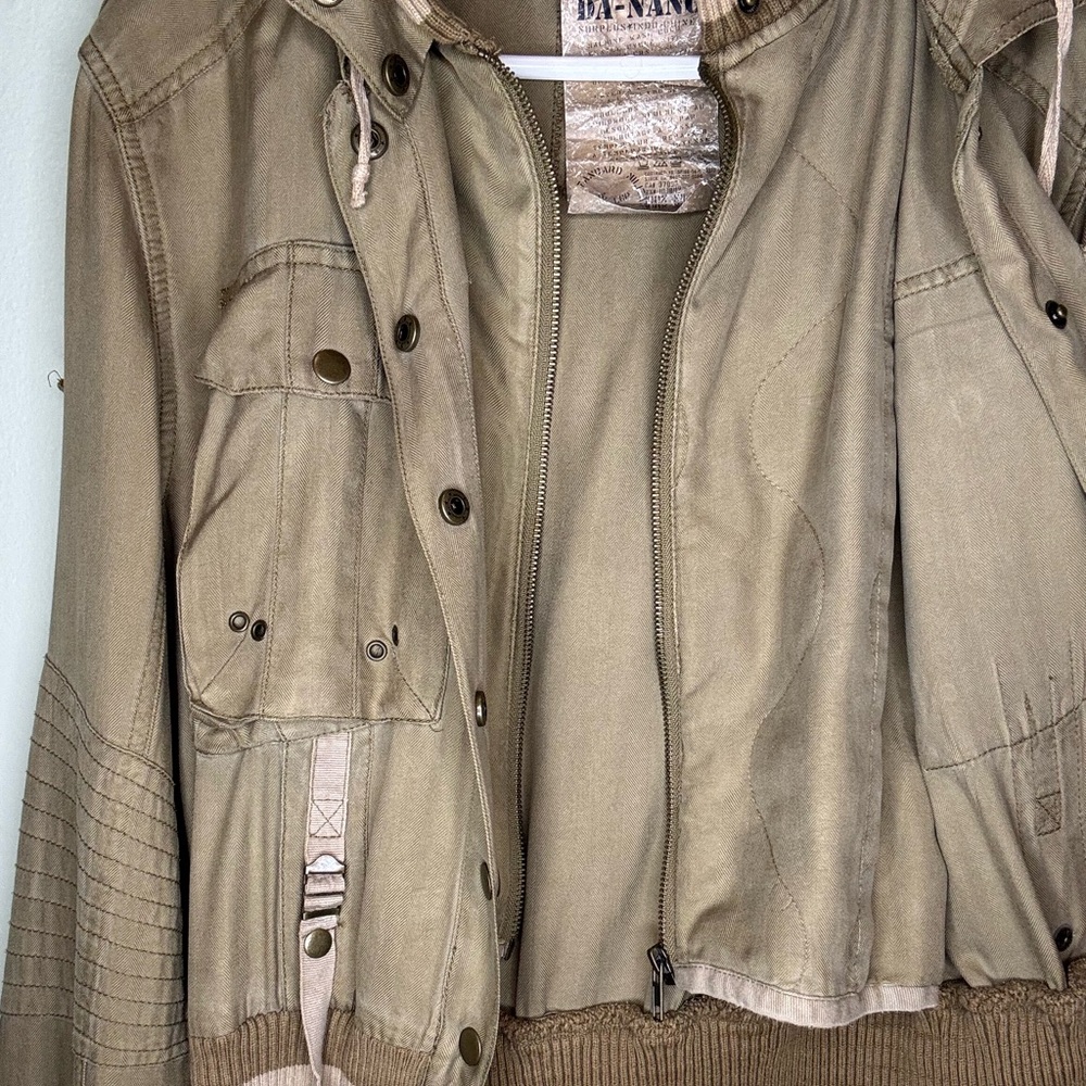 DÂ-NANG silk army green hooded jacket - Picture 8 of 11